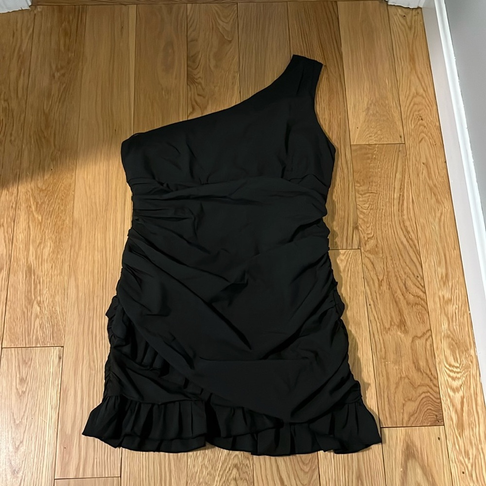 Black rouched dress